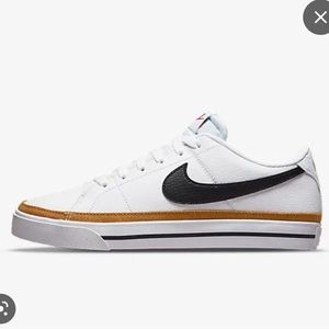 Nike Court legacy leather sneakers